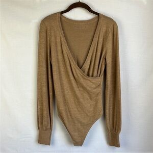 NWT Abercrombie & Fitch women’s wrap front thong bodysuit in brown. Size Small